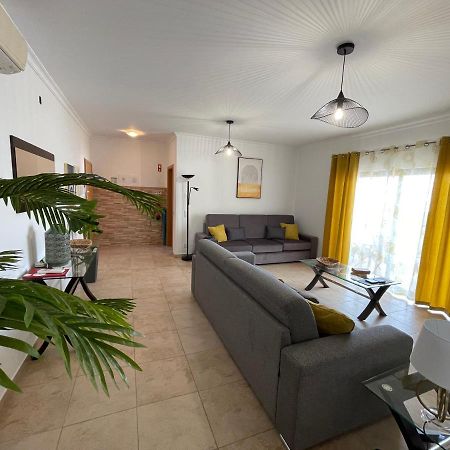 Lucas House 3 - Garden Apartment Lagos Extérieur photo