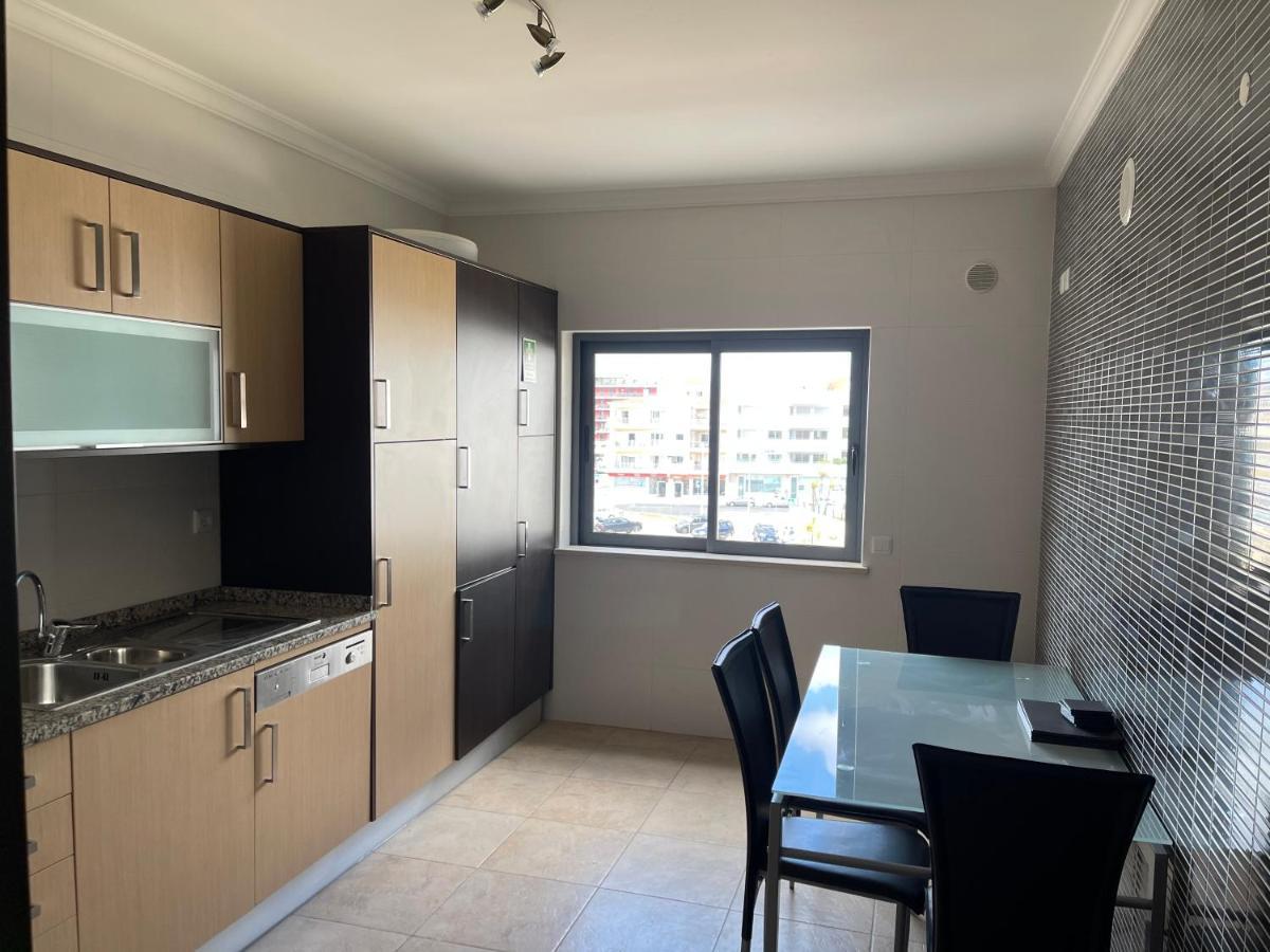 Lucas House 3 - Garden Apartment Lagos Extérieur photo