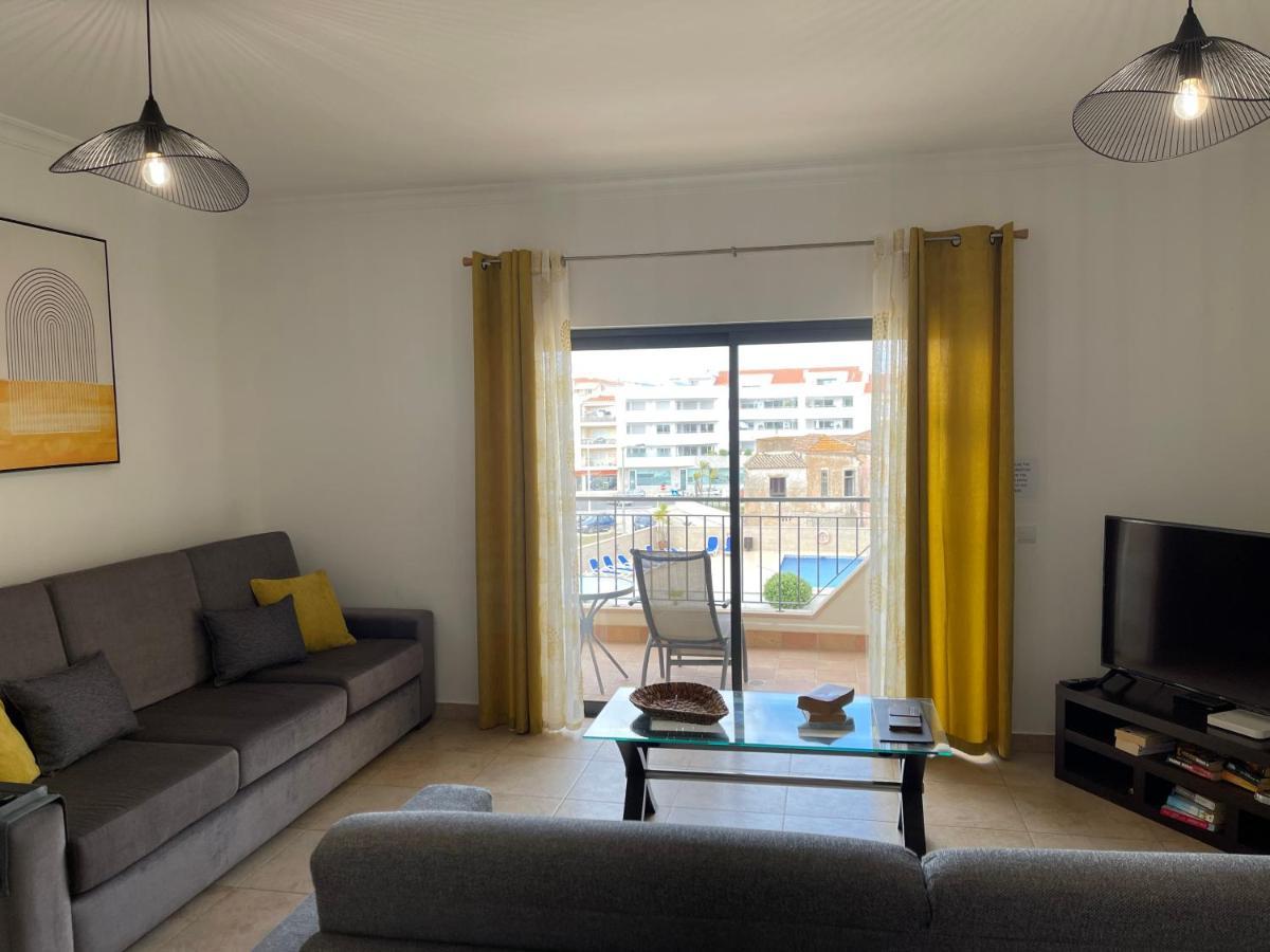 Lucas House 3 - Garden Apartment Lagos Extérieur photo