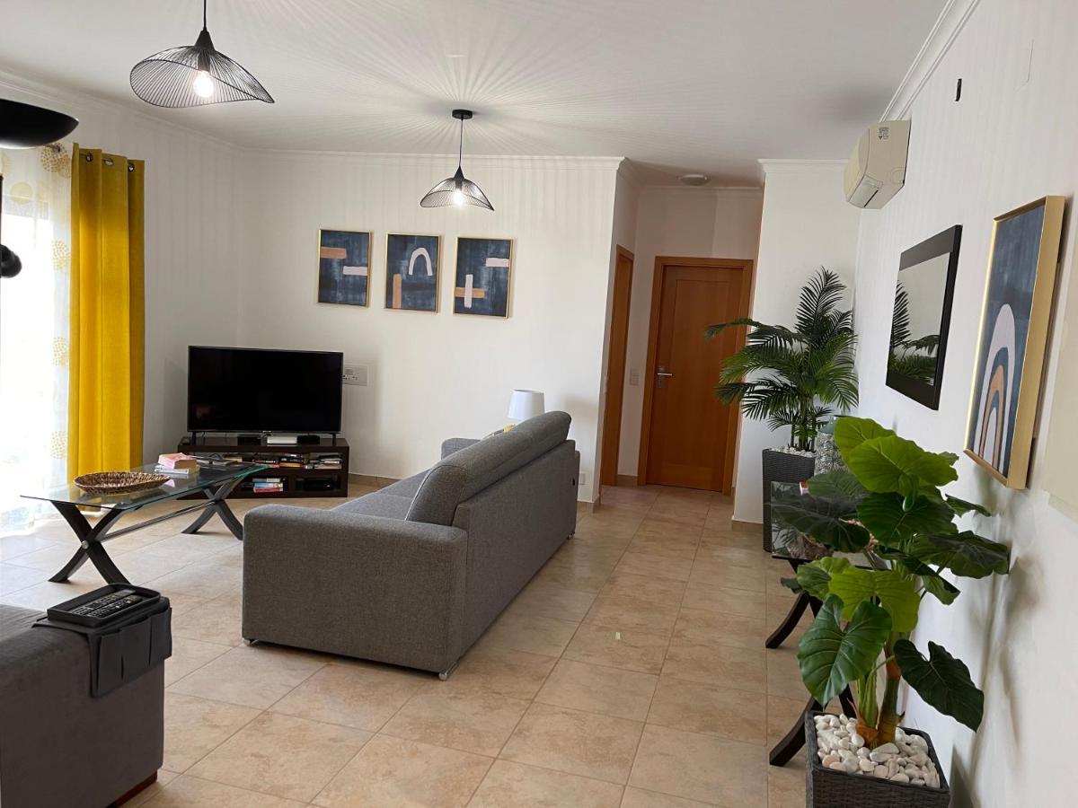 Lucas House 3 - Garden Apartment Lagos Extérieur photo