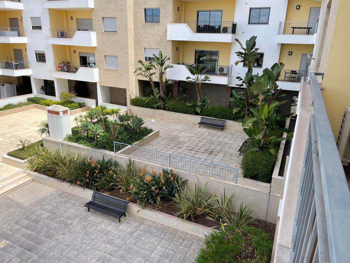 Lucas House 3 - Garden Apartment Lagos Extérieur photo